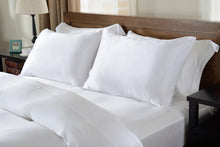 Load image into Gallery viewer, Ivory White 100% Pure Mulberry Silk Pillowcase