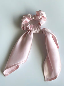 Silk Pony Scrunchie - Blush Pink